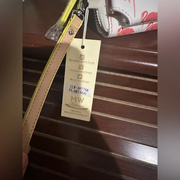 Madison West flamingo wallet/ wristlet with cell phone holder new with tags - Picture 5 of 14